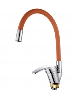 3250  VIKO кухня боковой с коричневым гибким изливом Ø40, цинк, с гайкой Chrome