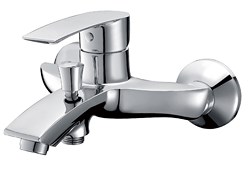 67022  KAISER Aurora ванна к/н Ф35