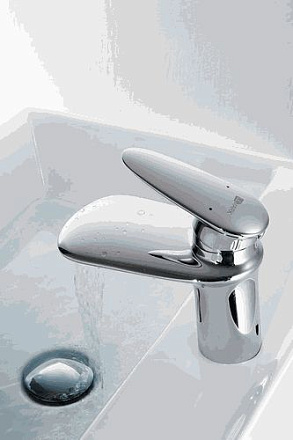 смеситель умывальник LEMARK Status картридж 35мм с каскадном изливом LM4446C