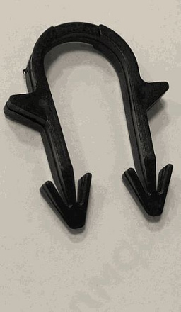 скоба-фиксатор для теплого пола, черная