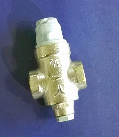Редуктор давления 1/2" Pro Aqua (0.5-4 бар)  /10шт 