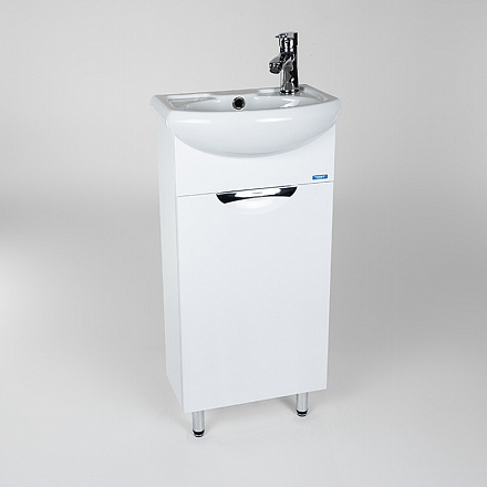 тумба Барселона (Уют 45) 1 дверь, белая 25х43х82 без умывальника